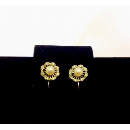 Romance Pearl Earrings Romance Pearl Earrings