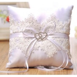 ring pillow 4